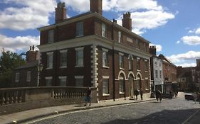 City Centre - The Old Committee Room-Free Parking